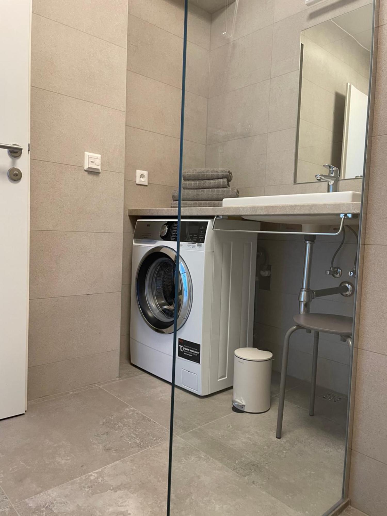 מאקרסקה Sandra Apartments מראה חיצוני תמונה